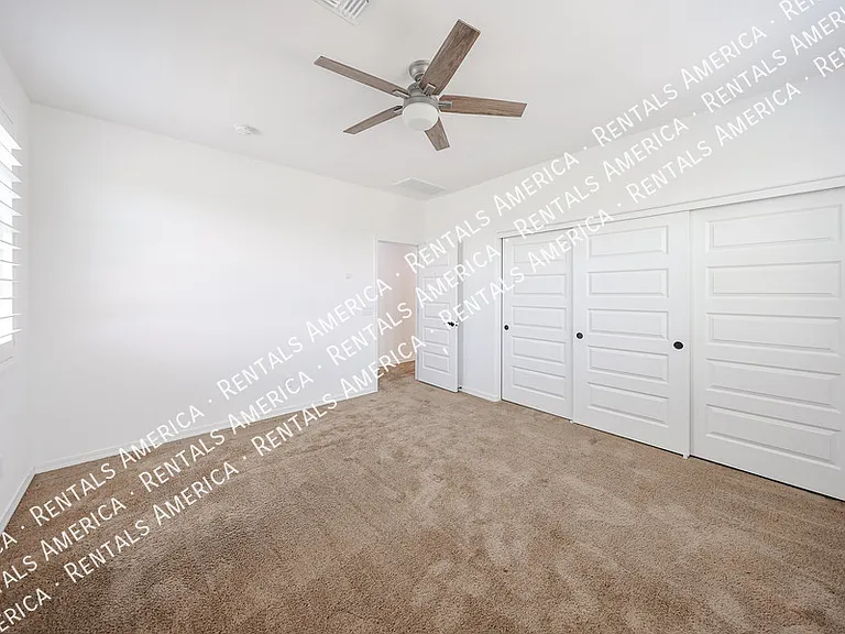 13487 N 174th Ave — Photo 41