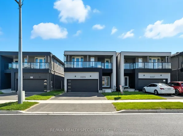 3225 Dominion Rd, Fort Erie, ON L0S 1N0