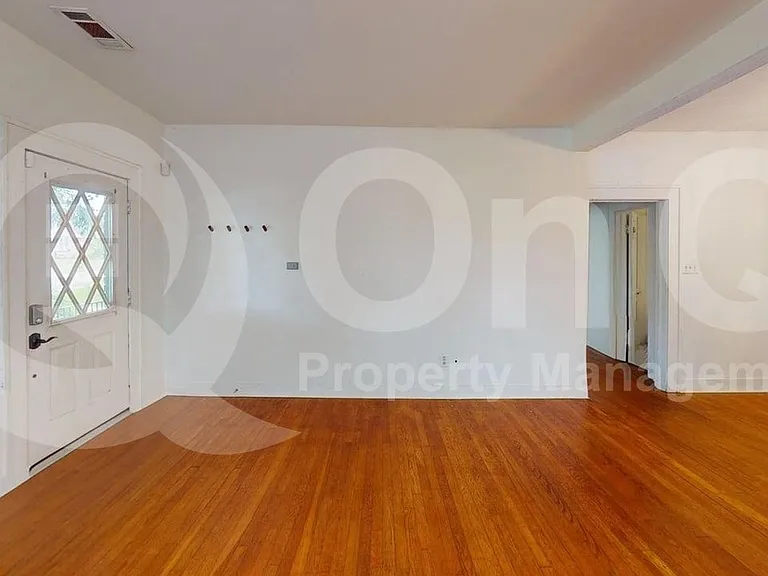 3326 Burlingdell Ave — Photo 4