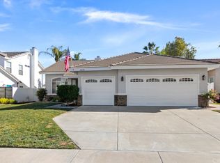 40190 Spinning Wheel Dr, Murrieta, CA 92562