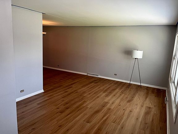 5th image of 15746 W Idlewood Ln