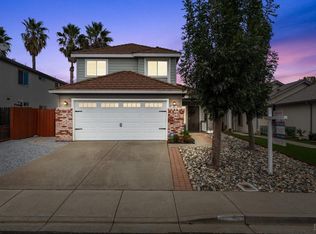 865 Turquoise St, Vacaville, CA 95687