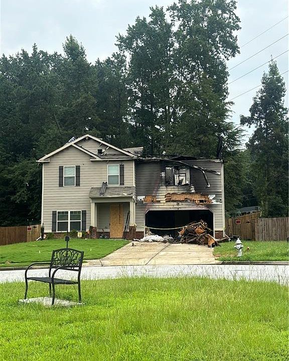 1st image of 3727 Liverpool Way