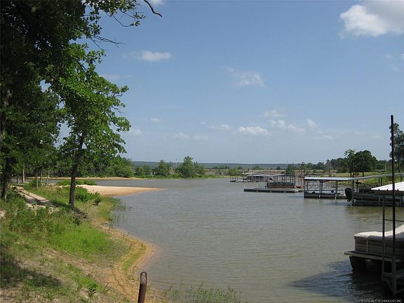 4th image of 50 Canyon Dr Warren Sub Dr