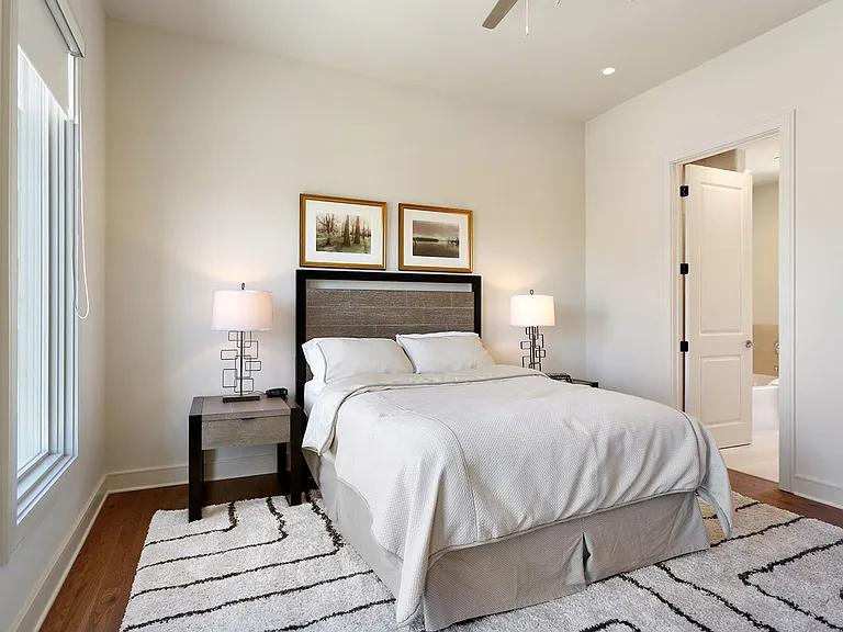 The Academy Luxury Apartments and Townhomes — Photo 7