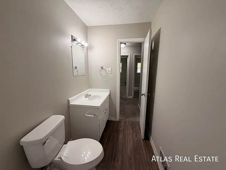 322 Lexington Hts — Photo 11