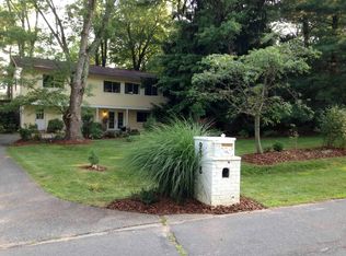 9808 Betteker Ln, Rockville, MD 20854