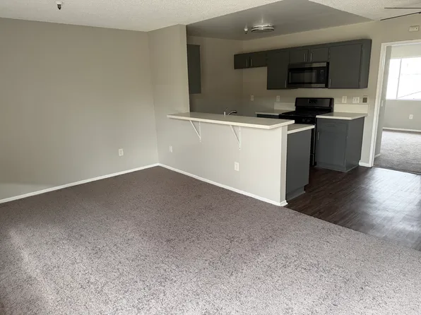 13602 Cordary Ave APT 16, Hawthorne, CA 90250