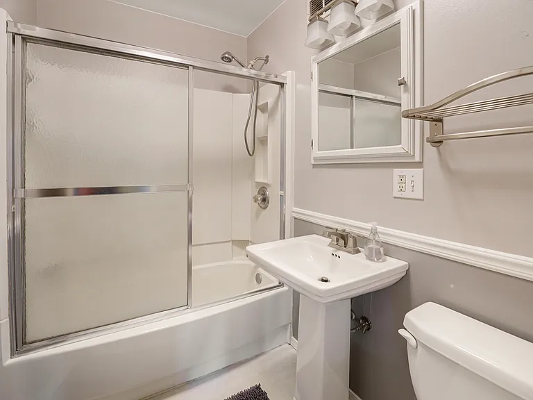 5741 SW Pasadena Dr — Photo 7