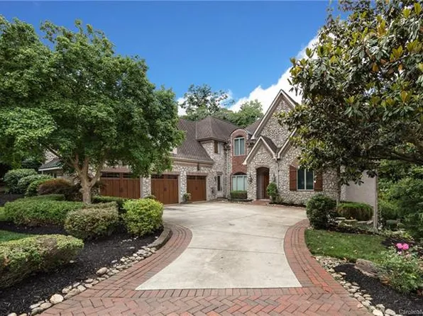1421 Mount Isle Harbor Dr, Charlotte, NC 28214
