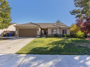 1231 Goldridge St, Selma, CA 93662