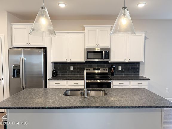4th image of 2112 Dartford Drive #A
