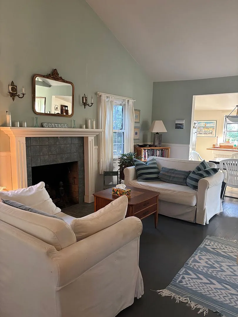 Cozy Coastal Furnished Cottage by the Pacific 1 Bed | 1 Bath — Photo 3