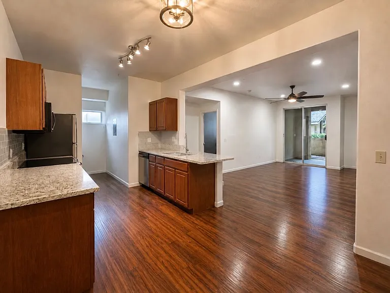 501 Gibson Dr #1914 — Photo 2