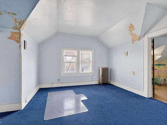44th image of 720 Woodruff Place West Dr