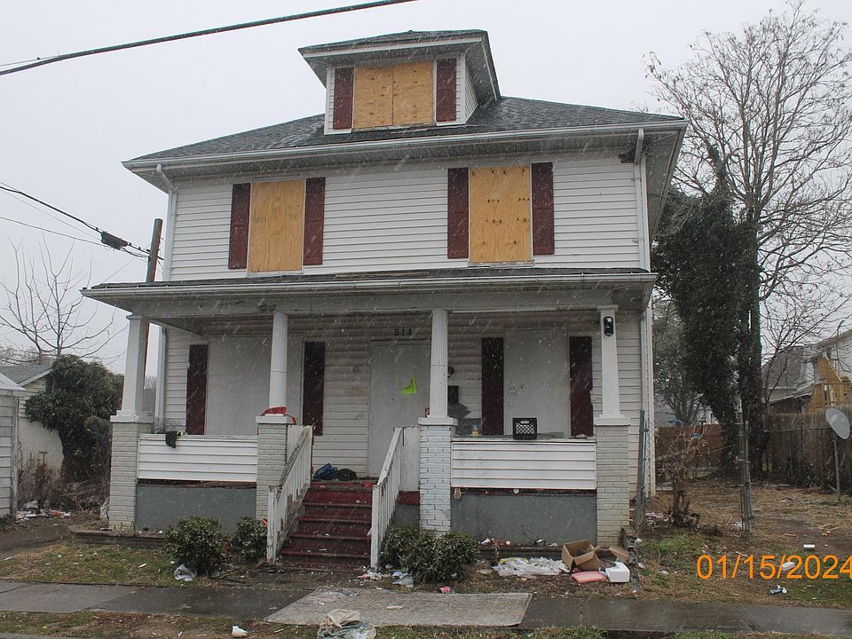 1st image of 514 10th St SE