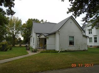 103 E Broadway St, Stanwood, IA 52337