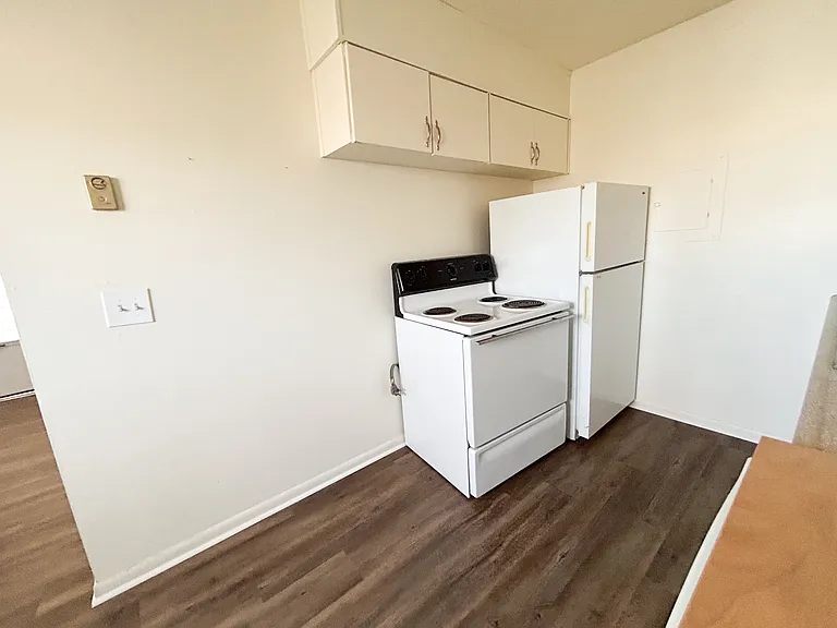 2014 Linden Ave #6 — Photo 5
