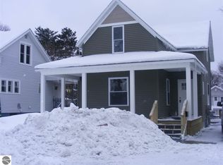 706 E Chapin St, Cadillac, MI 49601