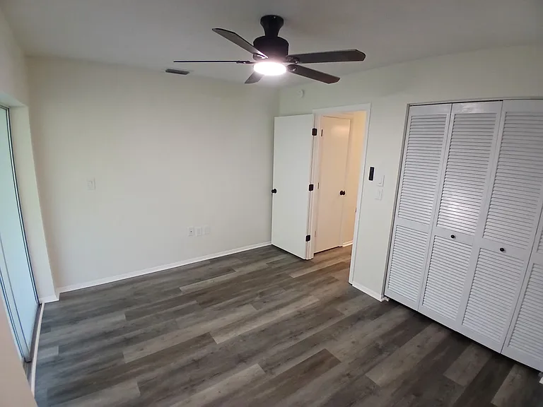 23311 Robin Dr #23315 — Photo 9