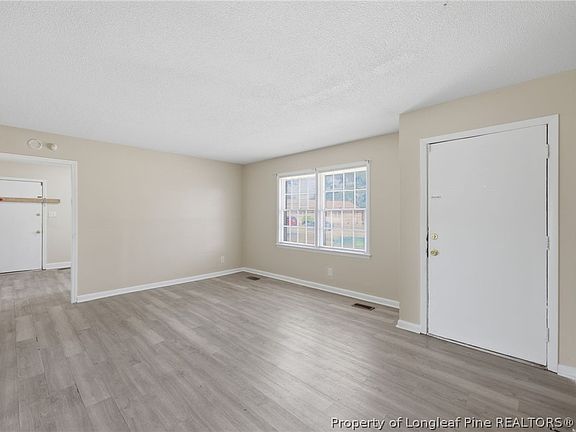 4th image of 5805 Cold Harbor Ct
