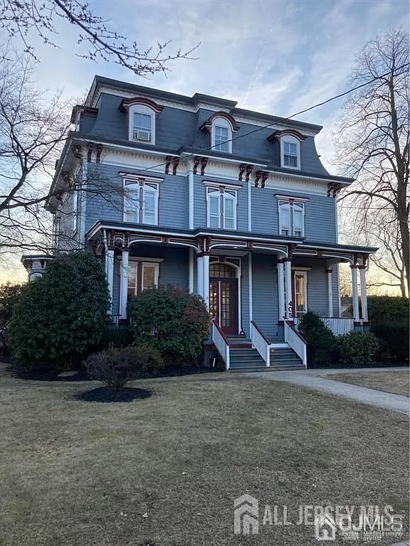 1 bed, 1.0 bath, $1,575 — Photo 4