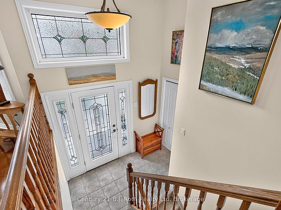 4th image of 13 Charles St