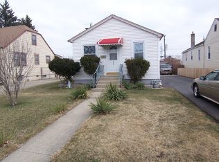 4241 Ruby St, Schiller Park, IL 60176