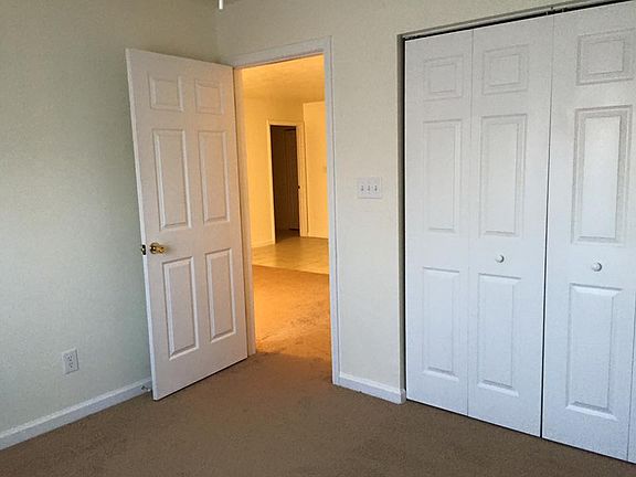 4th image of 1503 Colin Bradley Dr APT B