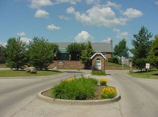 4312 W Shamrock Ln APT 1B, McHenry, IL 60050