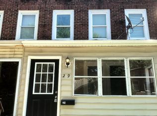 29 Denham Ave, Claymont, DE 19703