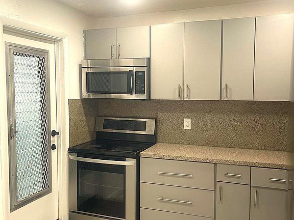 3rd image of 4141 NW 44th Avenue #116