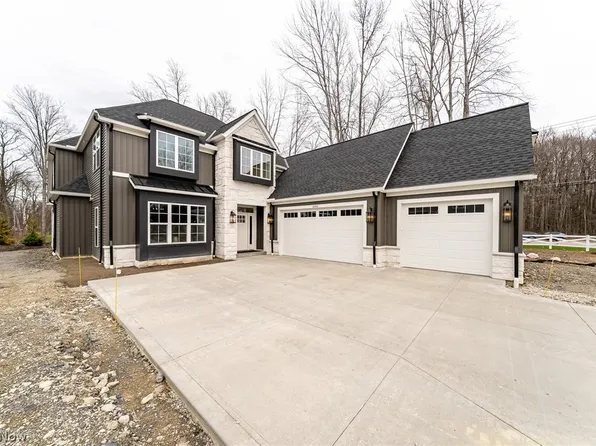 34345 Giovanni Ave, Willoughby, OH 44094