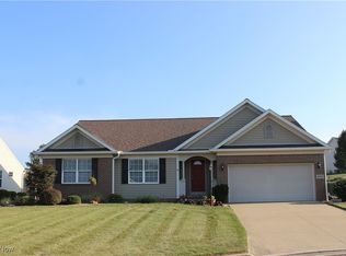 4777 Helmsworth Dr NE, Canton, OH 44714
