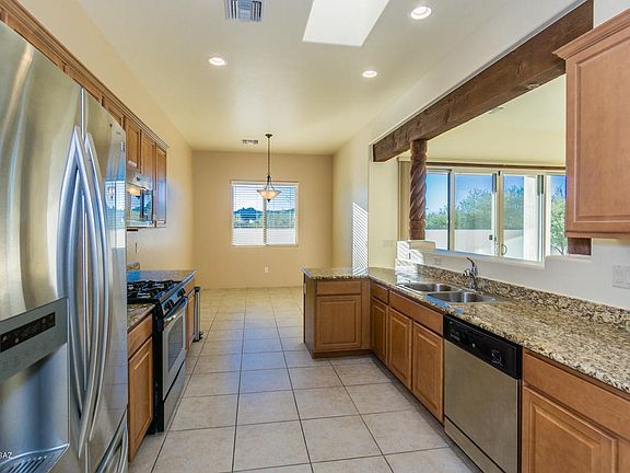 5th image of 87 Avellanas Ct