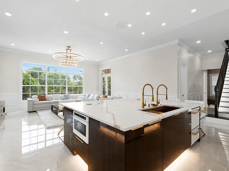 112 Tulip Tree Ct — Photo 13