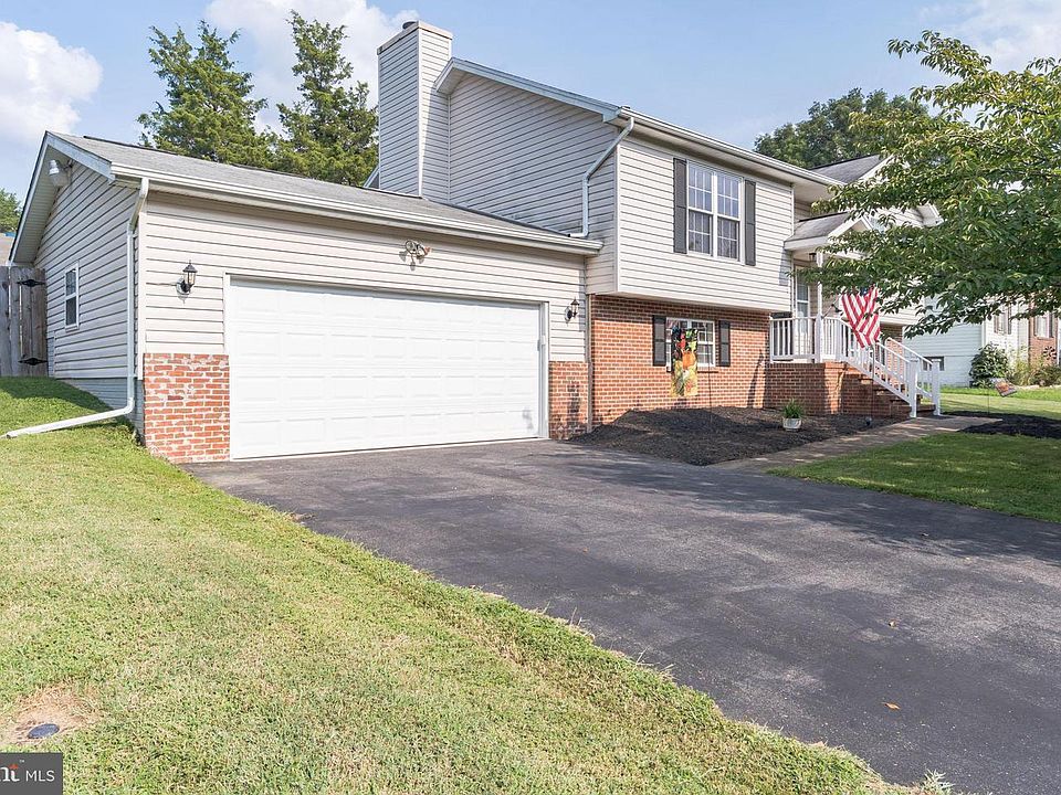 1st image of 11905 Katelyn Dr
