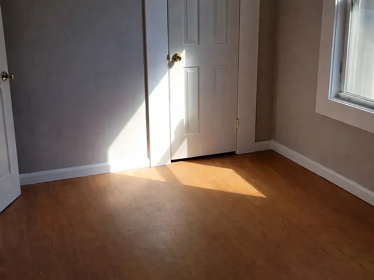 1066 Mary St #2 — Photo 7
