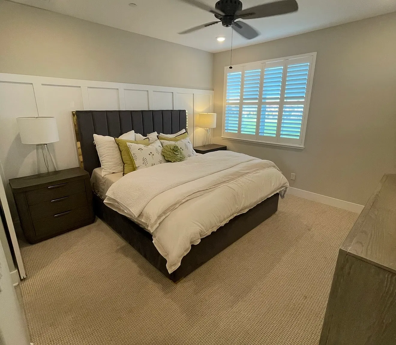 861 Clementine Dr — Photo 4