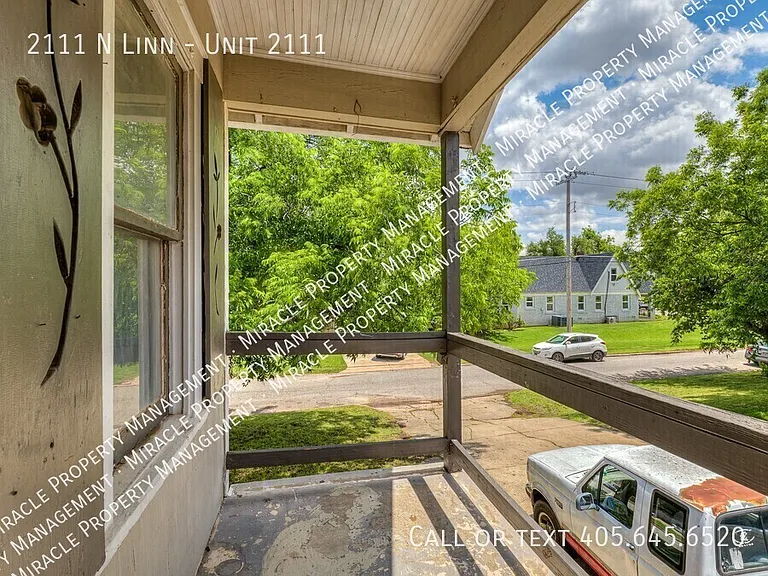 2111 N Linn Ave #2111 — Photo 12