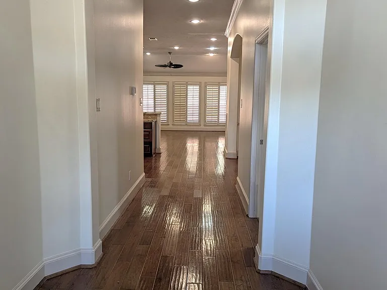 12319 Rutgers Park Ct — Photo 2