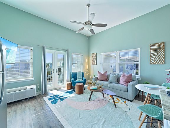 5th image of 37 Town Center Loop Unit 418