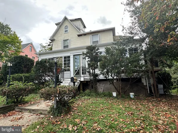 2101 Erdman Ave, Baltimore, MD 21218