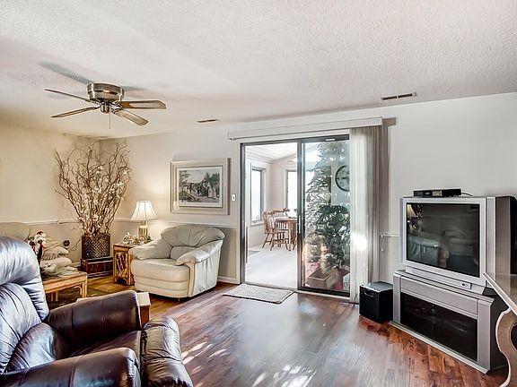 5th image of 3806 Willshire Ct