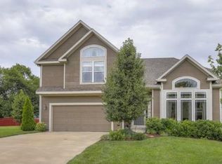 2282 W Layton Dr, Olathe, KS 66061