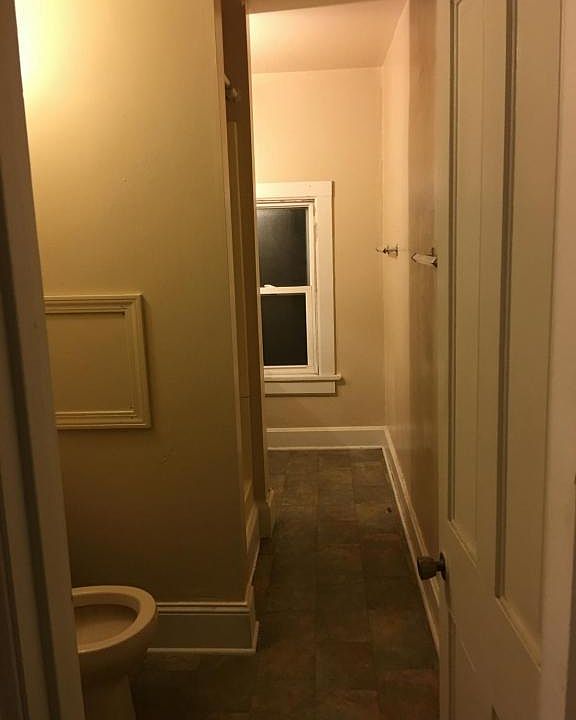 2nd image of 829A N 6th St