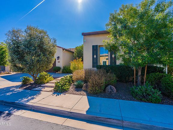 5th image of 839 E LA PALTA Street
