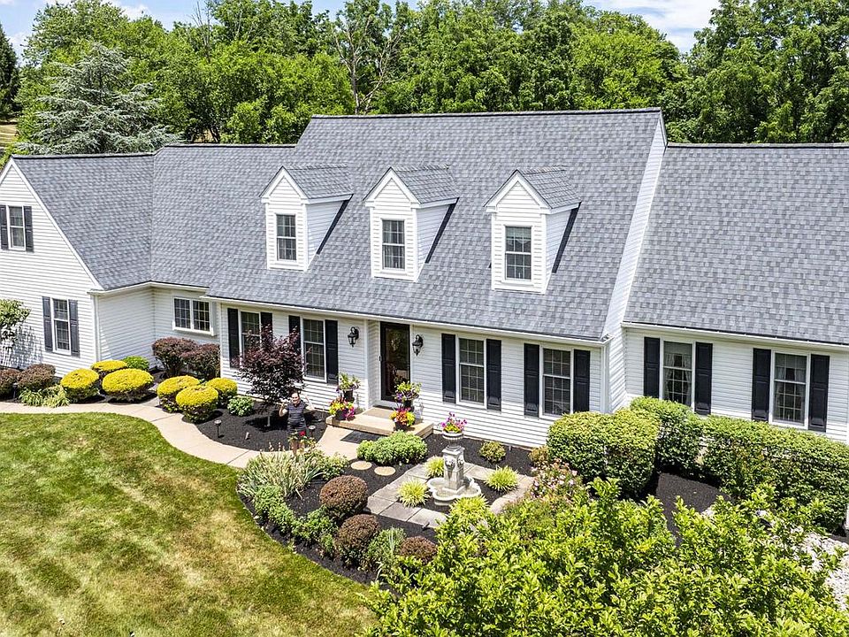 1st image of 4717 Essex Dr