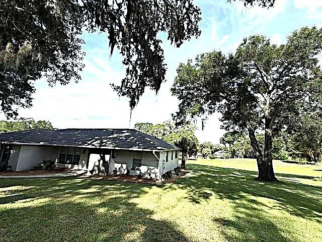 2 bed, 2.0 bath, 1566 sqft, $1,950 — Photo 3