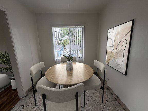 3rd image of 3420 Federal Ave APT 6